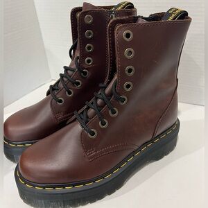 Dr. Martens Jadon Arc platform boots in brown Crazy Horse leather Size W8